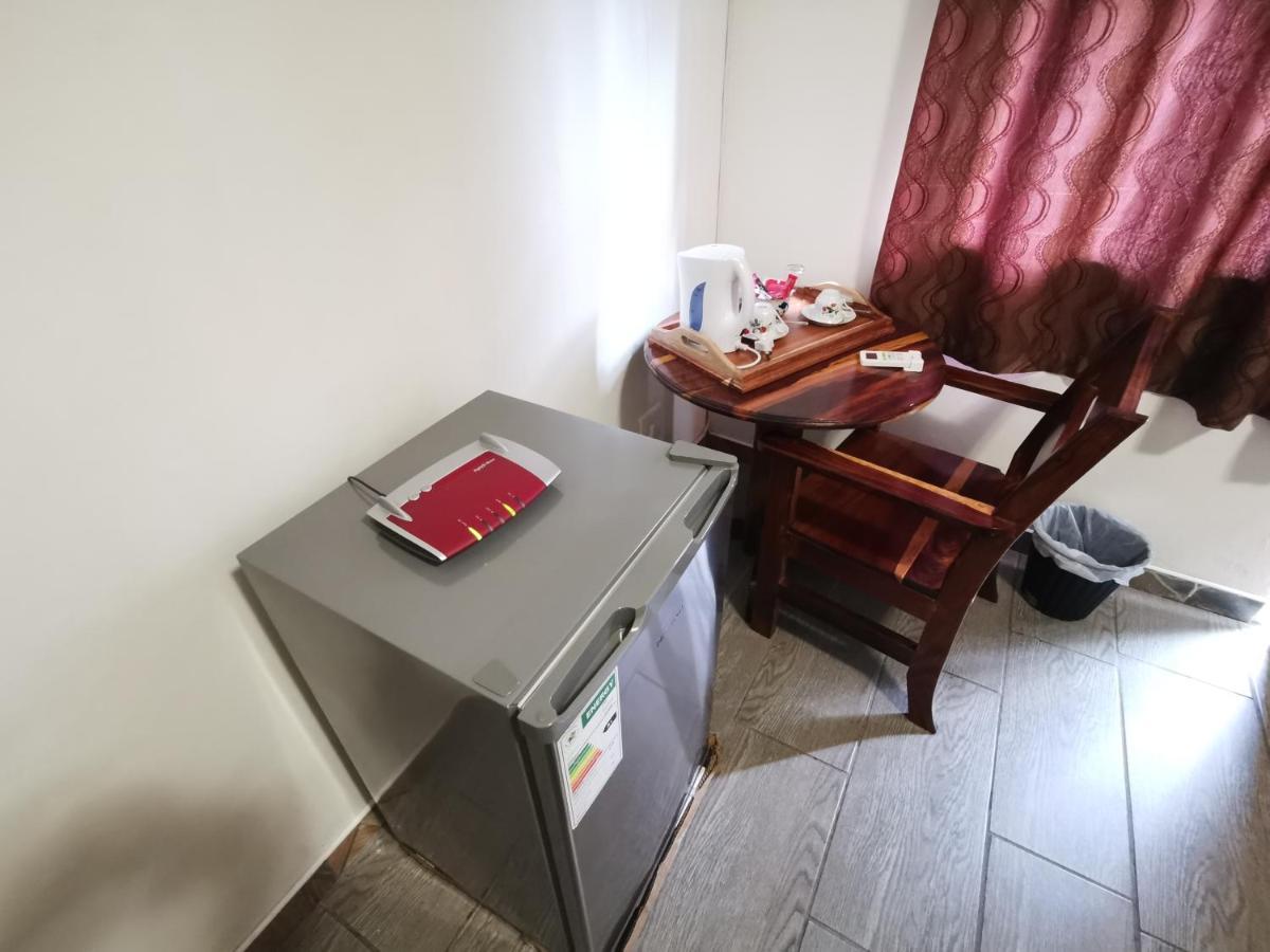 Happy Forest B&B Katima Mulilo Bagian luar foto
